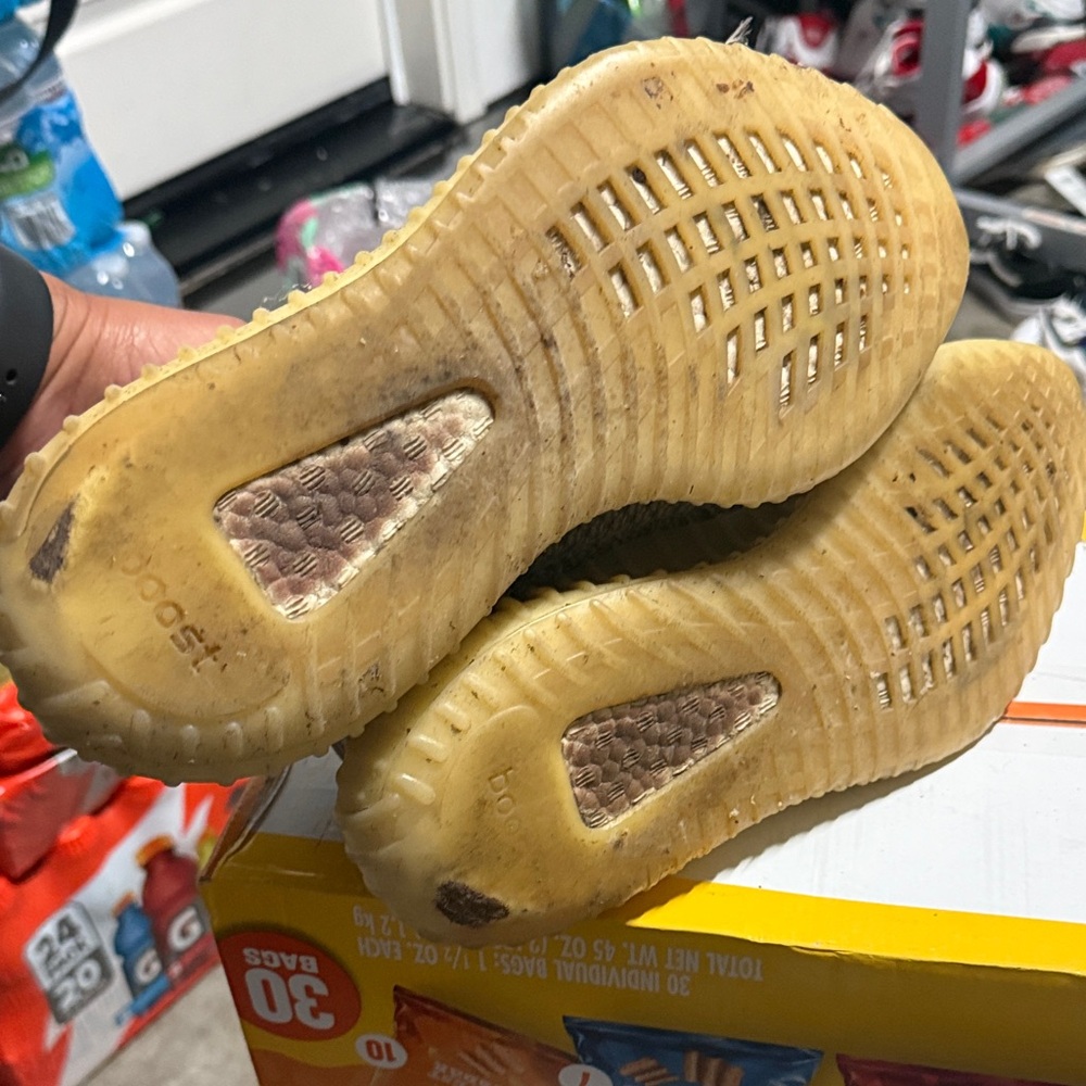 Yeezy Boost 350 V2 Taupe / Gum Sole Sneakers - Picture 5 of 5